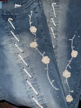 Crazy Daisy Lace-Up Floral Jeans – Y2K Chaos in Denim Form